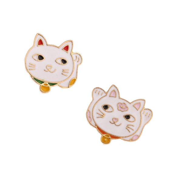 Maneko pin
